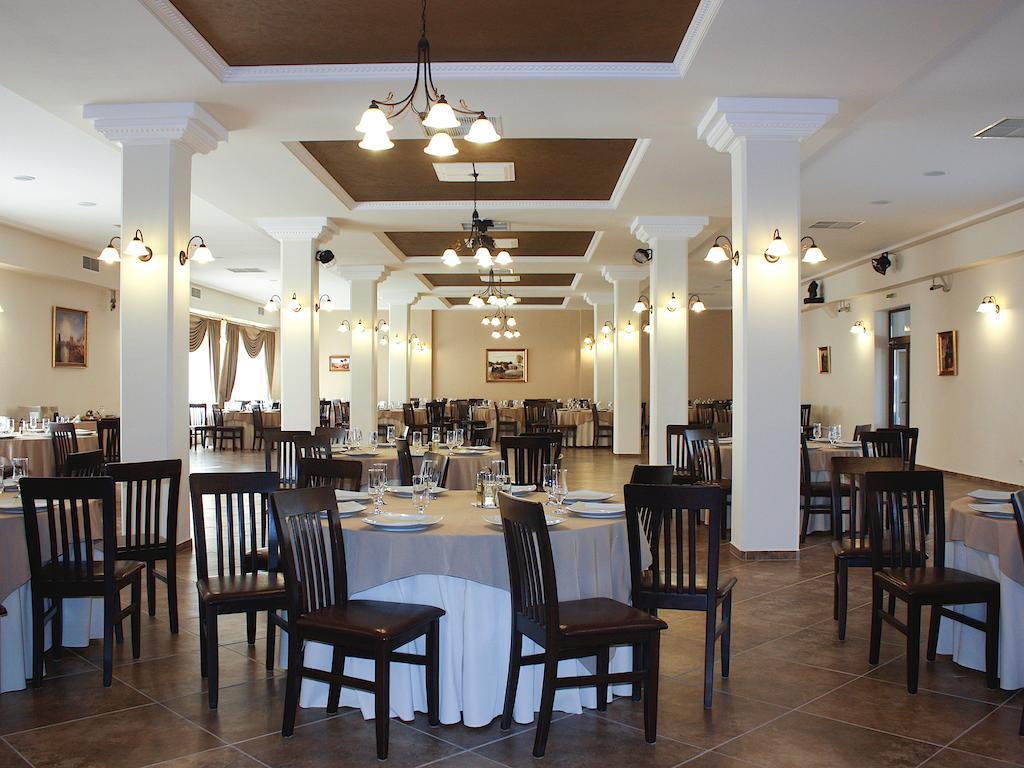 Hotel Dusan Si Fiul Resita Nord Exterior foto